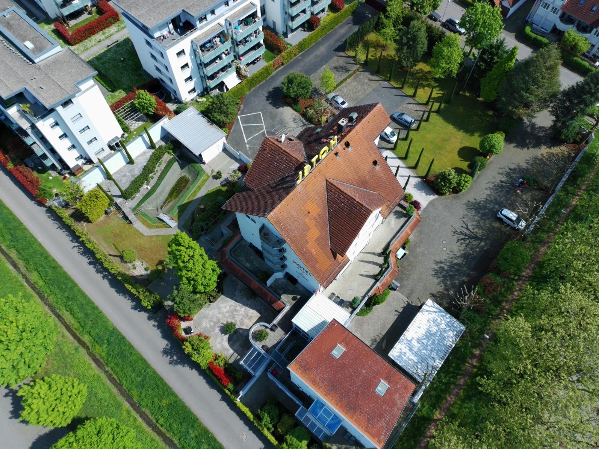 Kirchers Park & Wellnesshotel Kaiserstuhl Garni Endingen am Kaiserstuhl Dış mekan fotoğraf